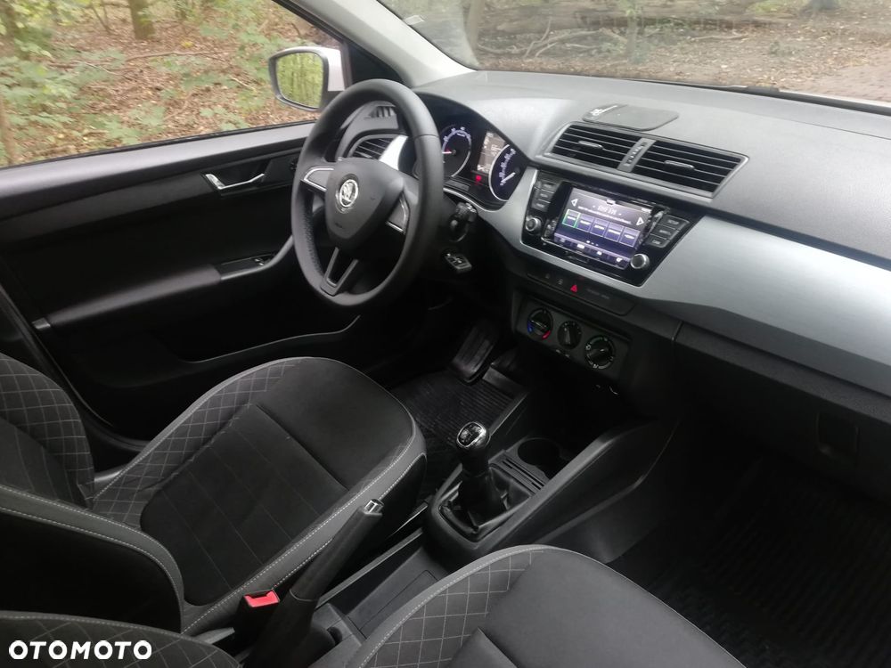 Skoda Fabia - 9