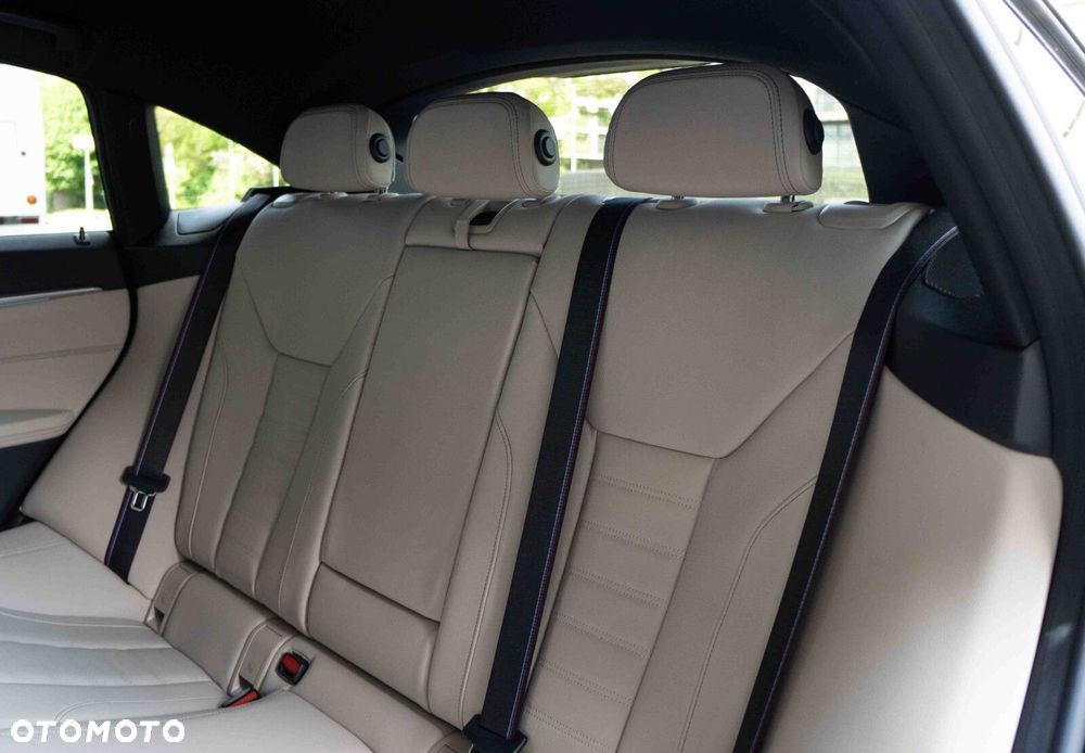 BMW Seria 4 430d xDrive mHEV M Sport - 18