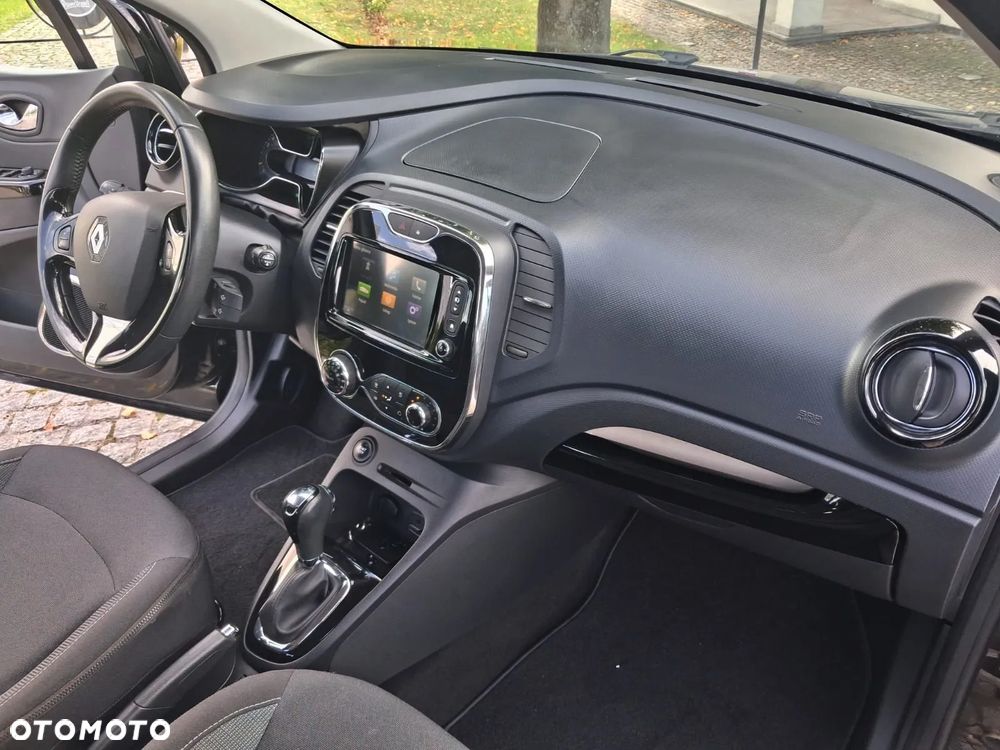 Renault Captur - 25