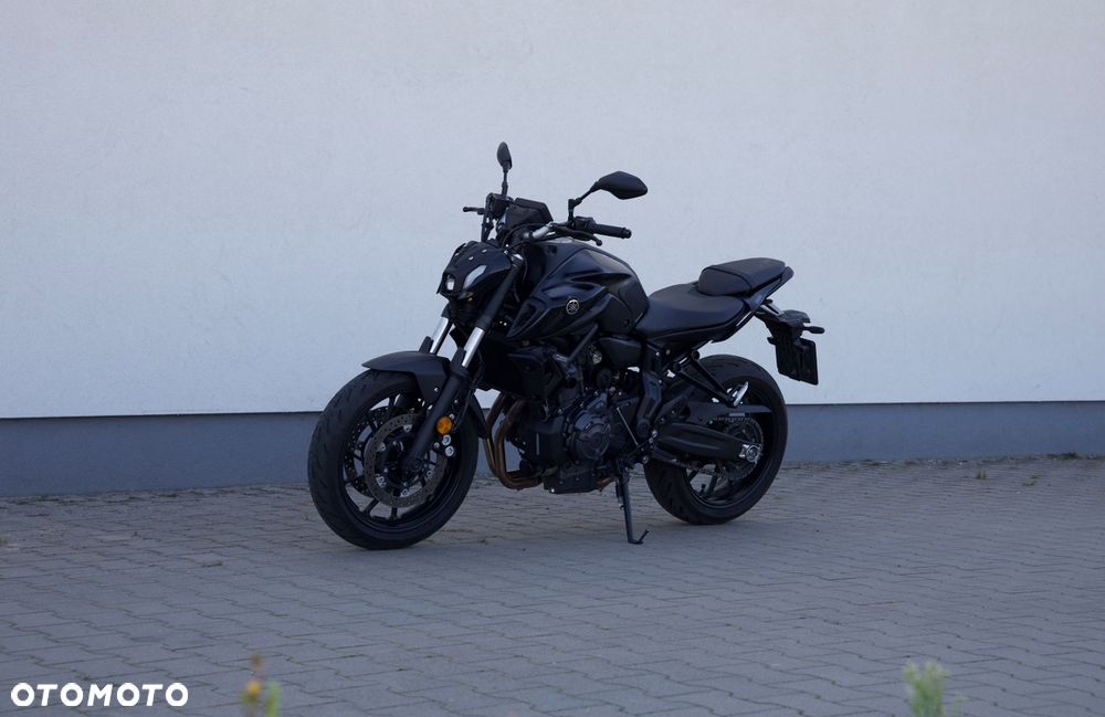 Yamaha MT - 7