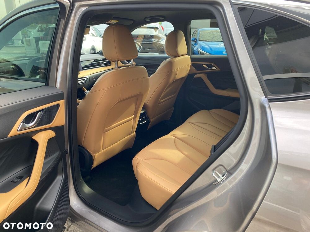 MG HS Hybrid+ - 15