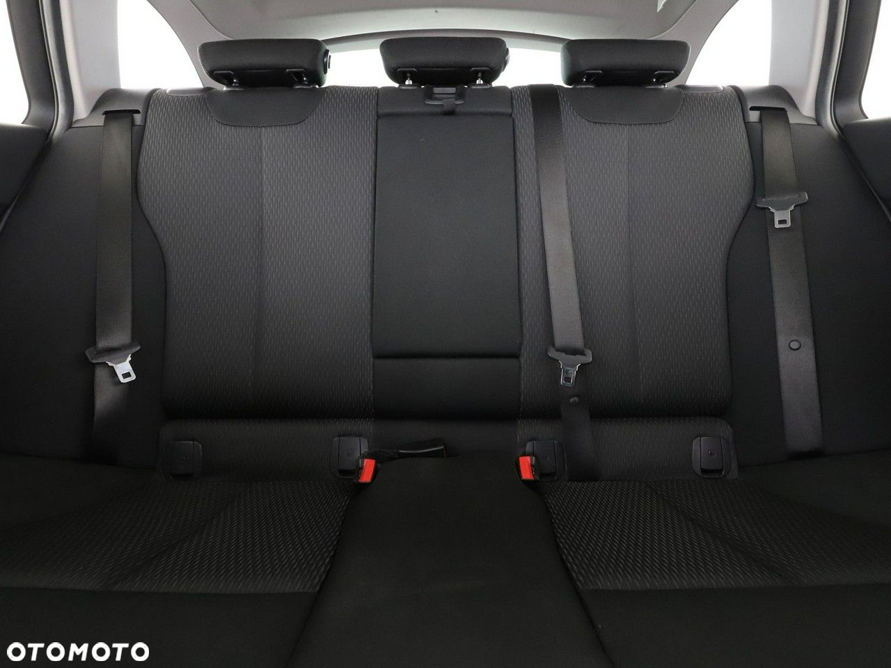 BMW Seria 3 318d Advantage - 18