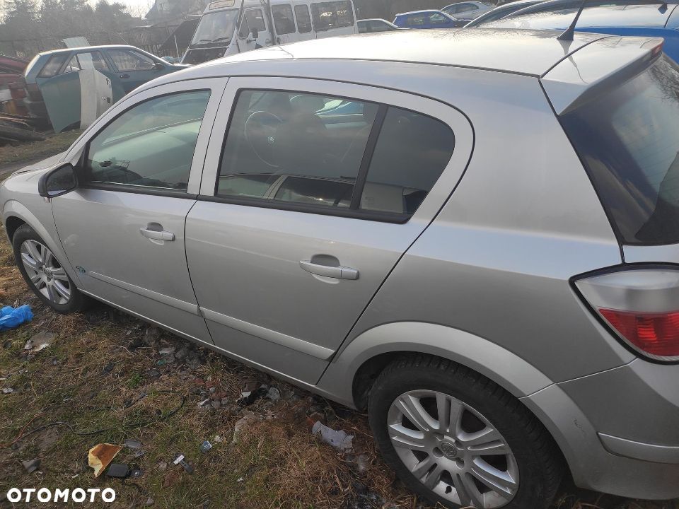 Opel Astra III H 1.7 Cdti 1.6 16V NA CZĘŚCI ! Kombi Hatchback srebrny - 6