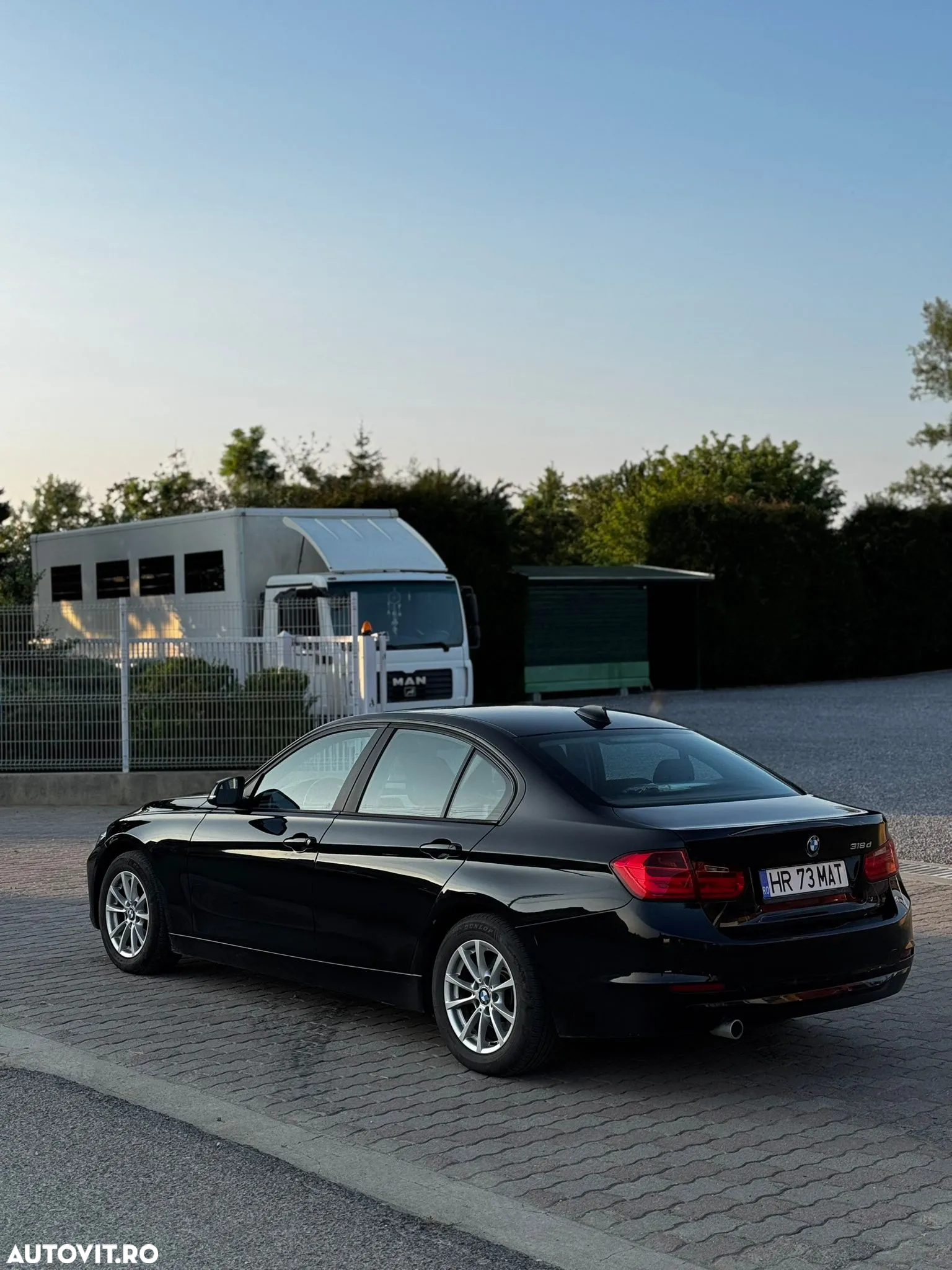 BMW Seria 3 318d - 7