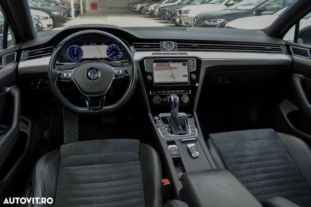 Volkswagen Passat 1.4 TSI DSG GTE - 27