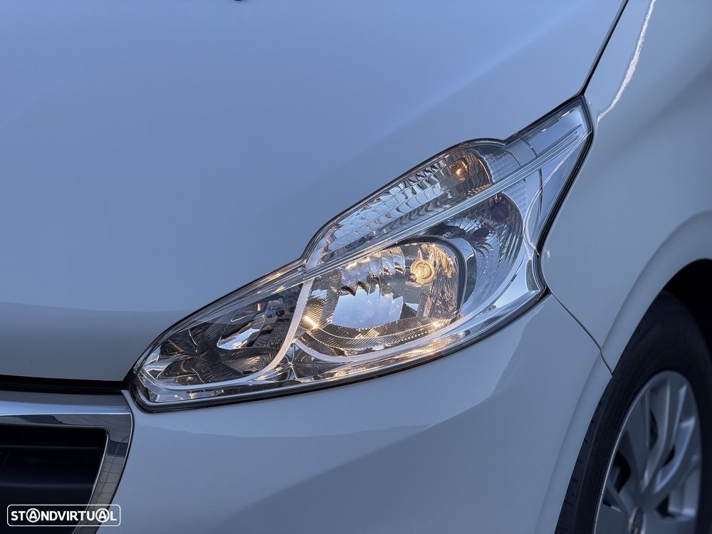 Peugeot 208 1.5 BlueHDi Comercial 2L - 4