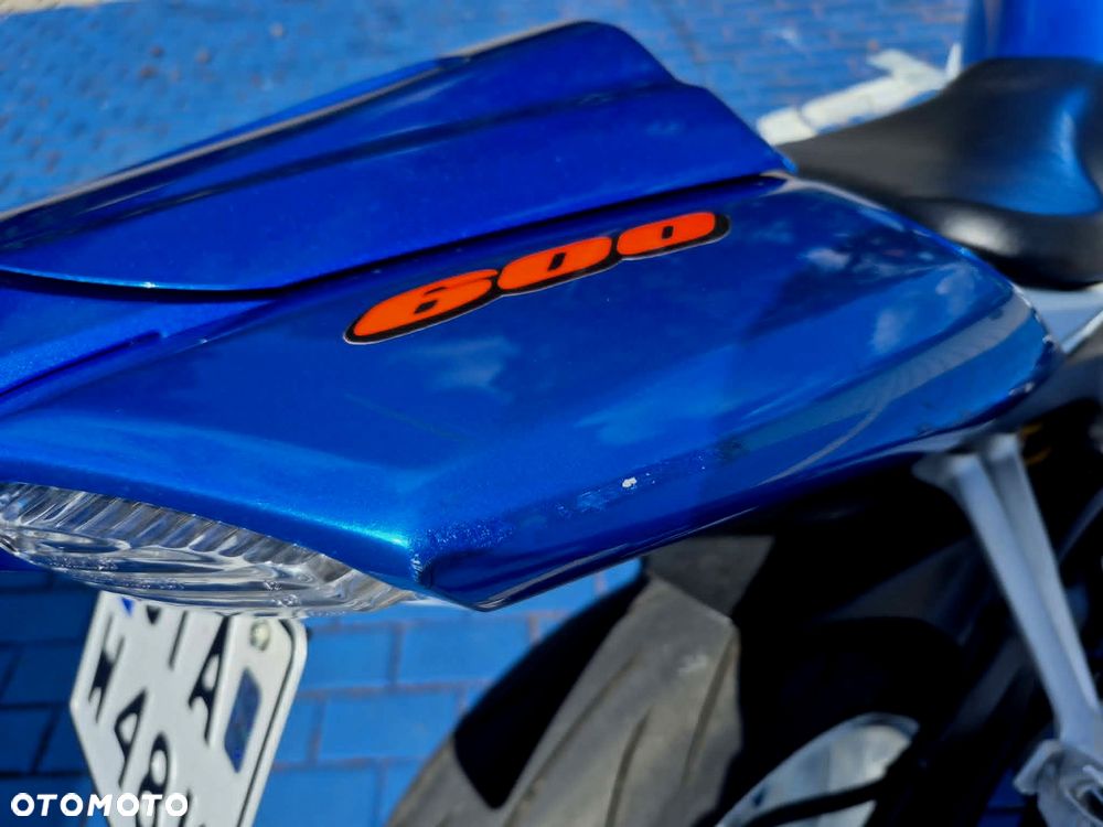 Suzuki GSX-R - 8