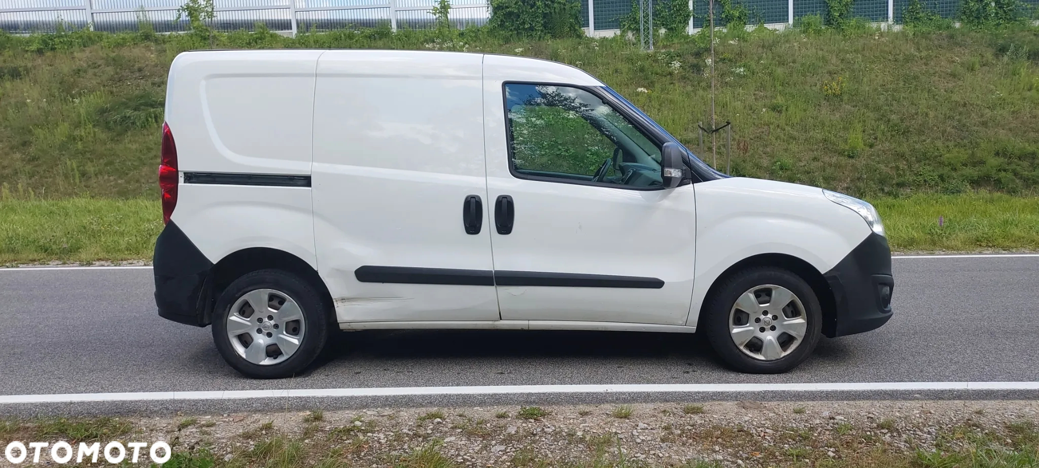 Opel Combo D 1.6 cdti - 4