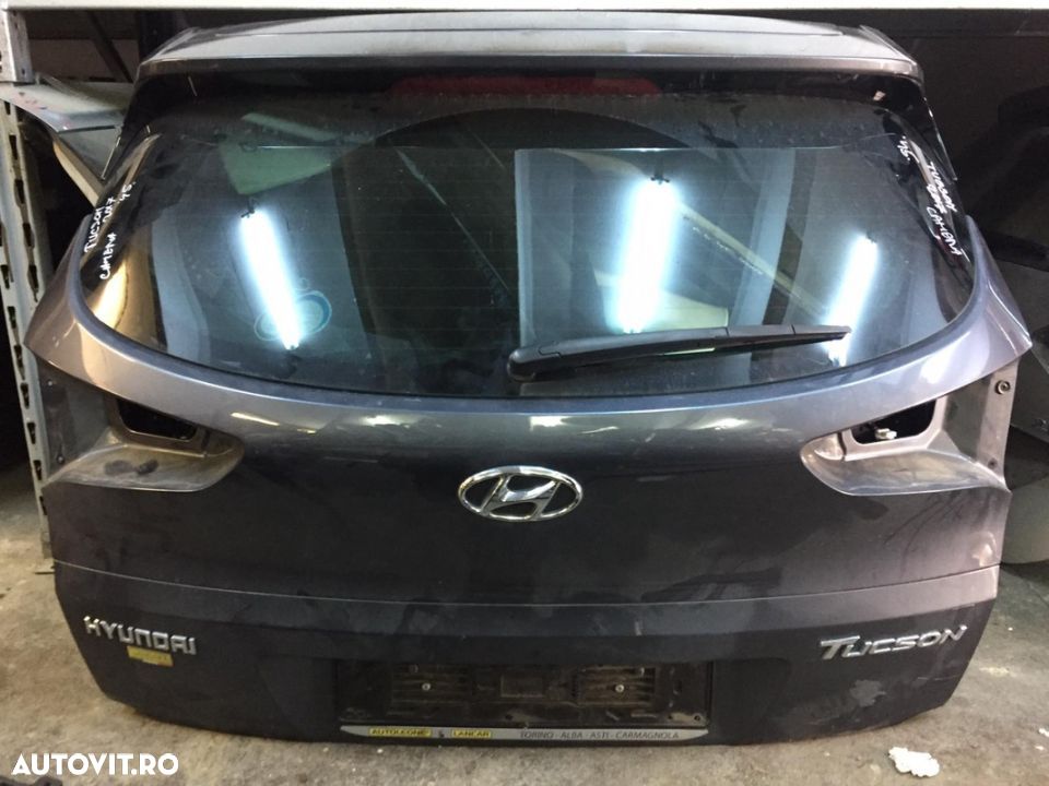 Haion complet HYUNDAI Tucson TL an 2015-2020 cu luneta si camera mers cu spatele - 2