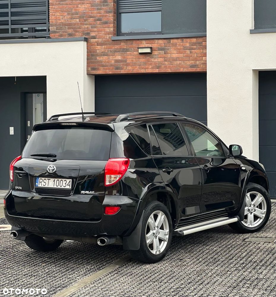 Toyota RAV4 2.2 D-4D Sol 180 - 6