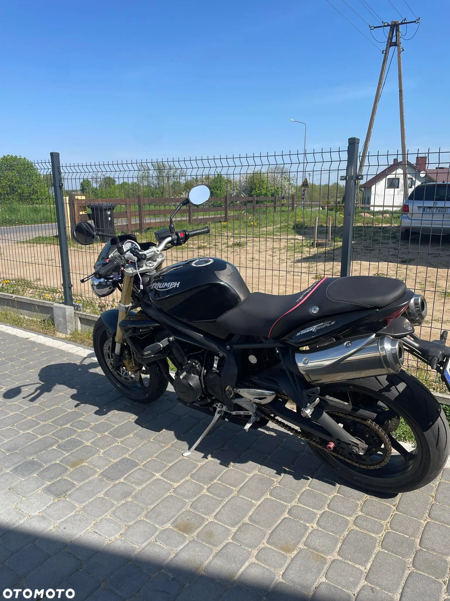 Triumph Street Triple - 15