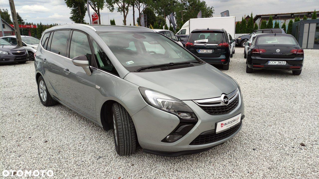 Opel Zafira - 2