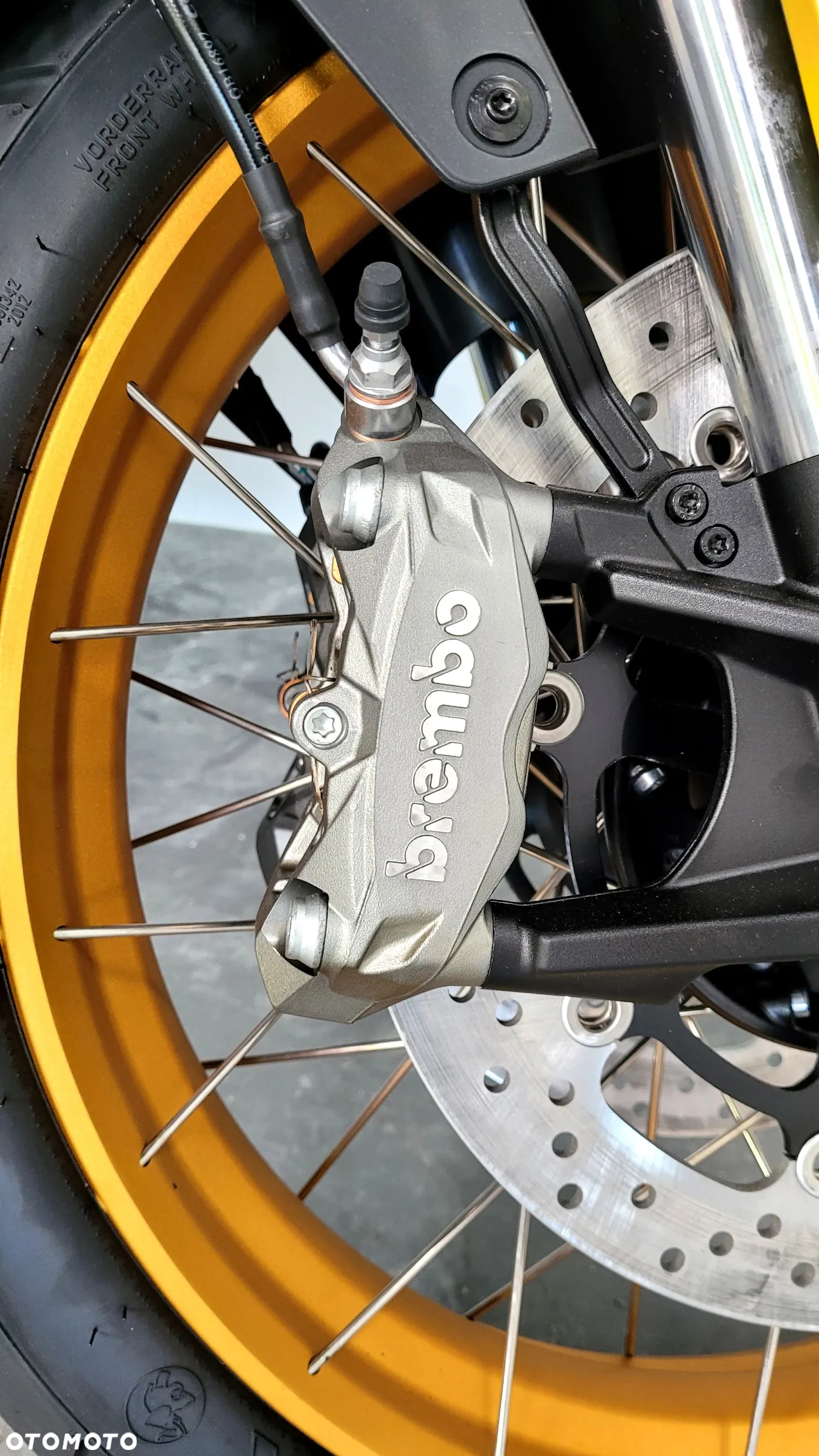 QJMOTOR SVT 650X - 24