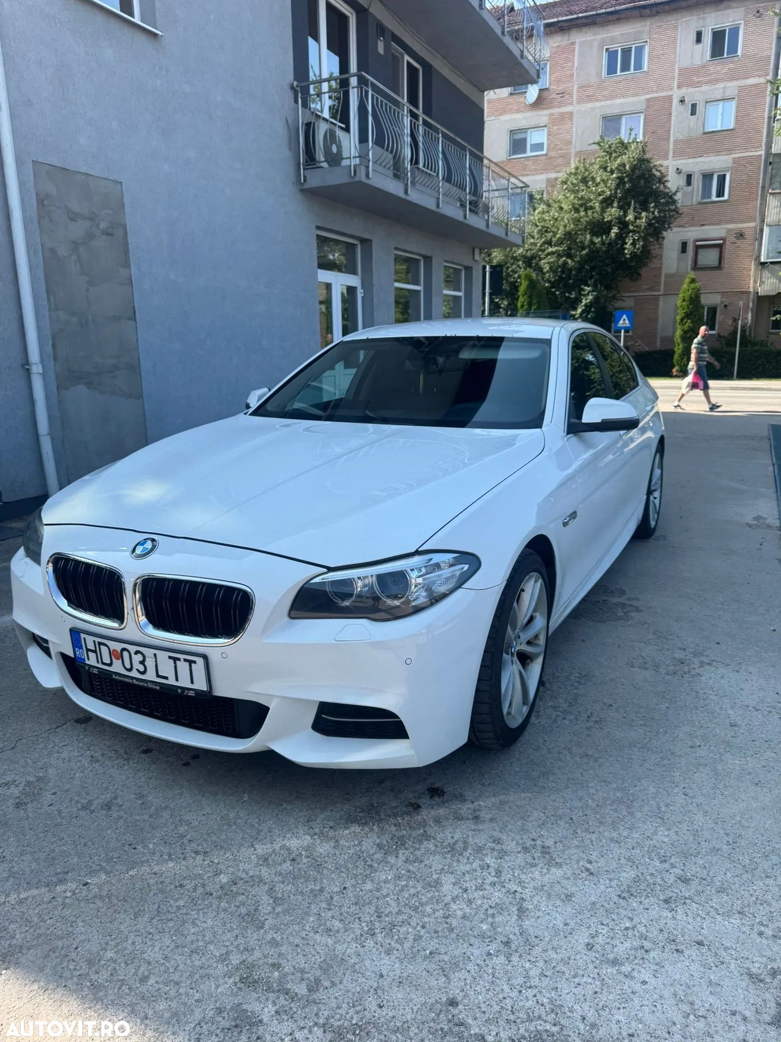 BMW Seria 5 - 1
