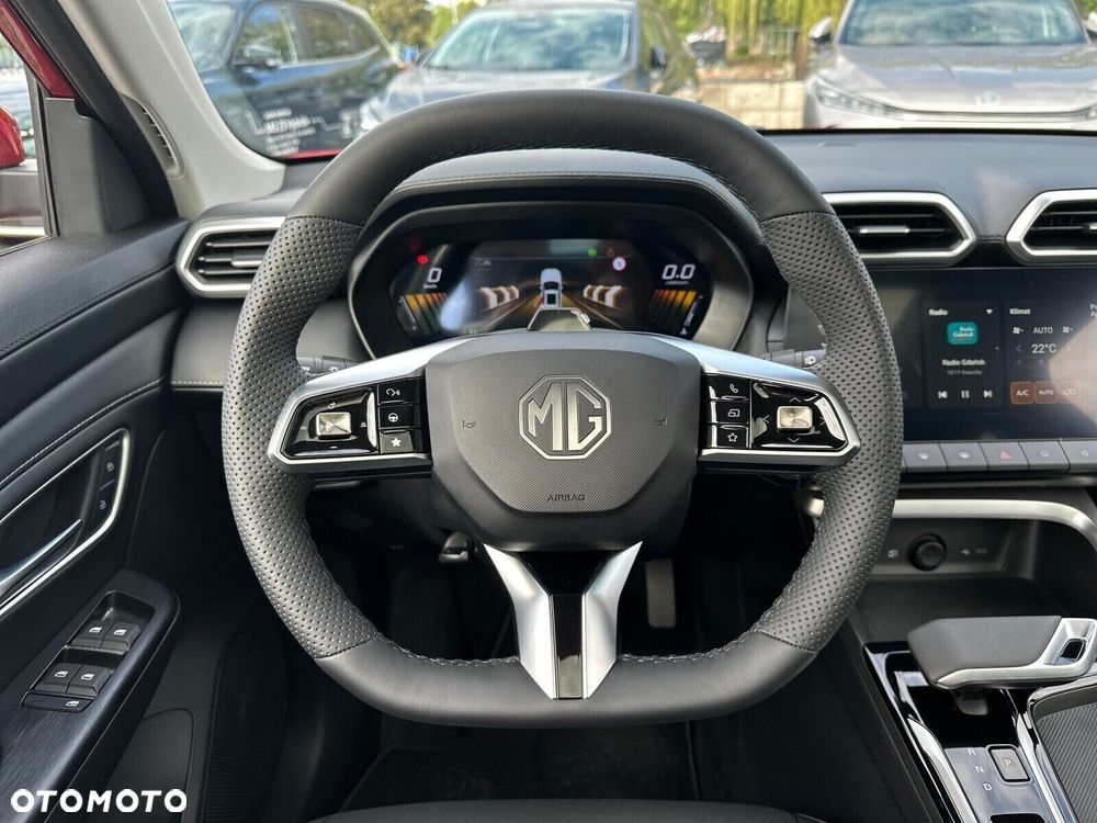 MG ZS Hybrid+ - 21
