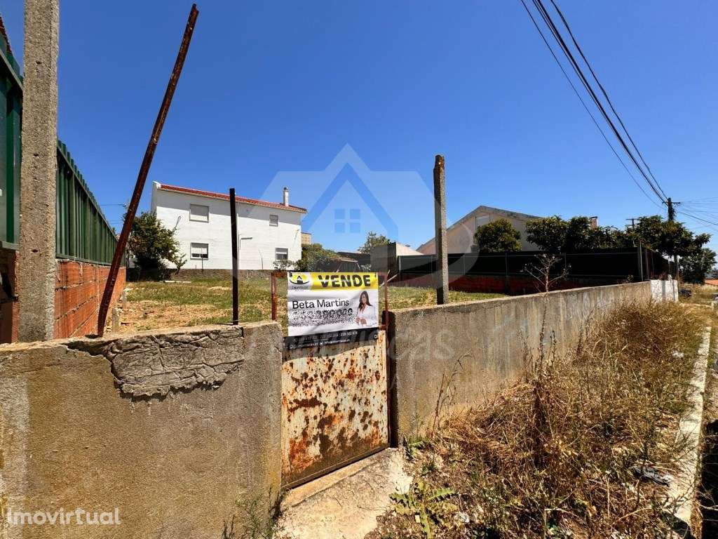 Terreno em fase de legalização com 310 m² na Portela da Azóia, Sant... - Grande imagem: 3/4