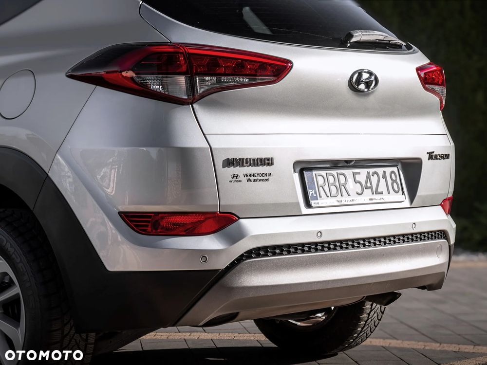 Hyundai Tucson blue 1.7 CRDi 2WD Passion - 38