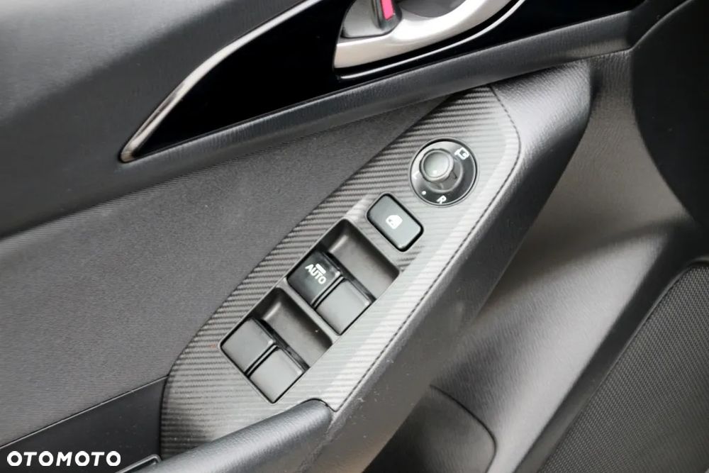 Mazda 3 SKYACTIV-G 120 Sports-Line - 26