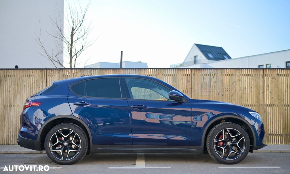 Alfa Romeo Stelvio 2.2 JTDM AWD AT8 Super - 2