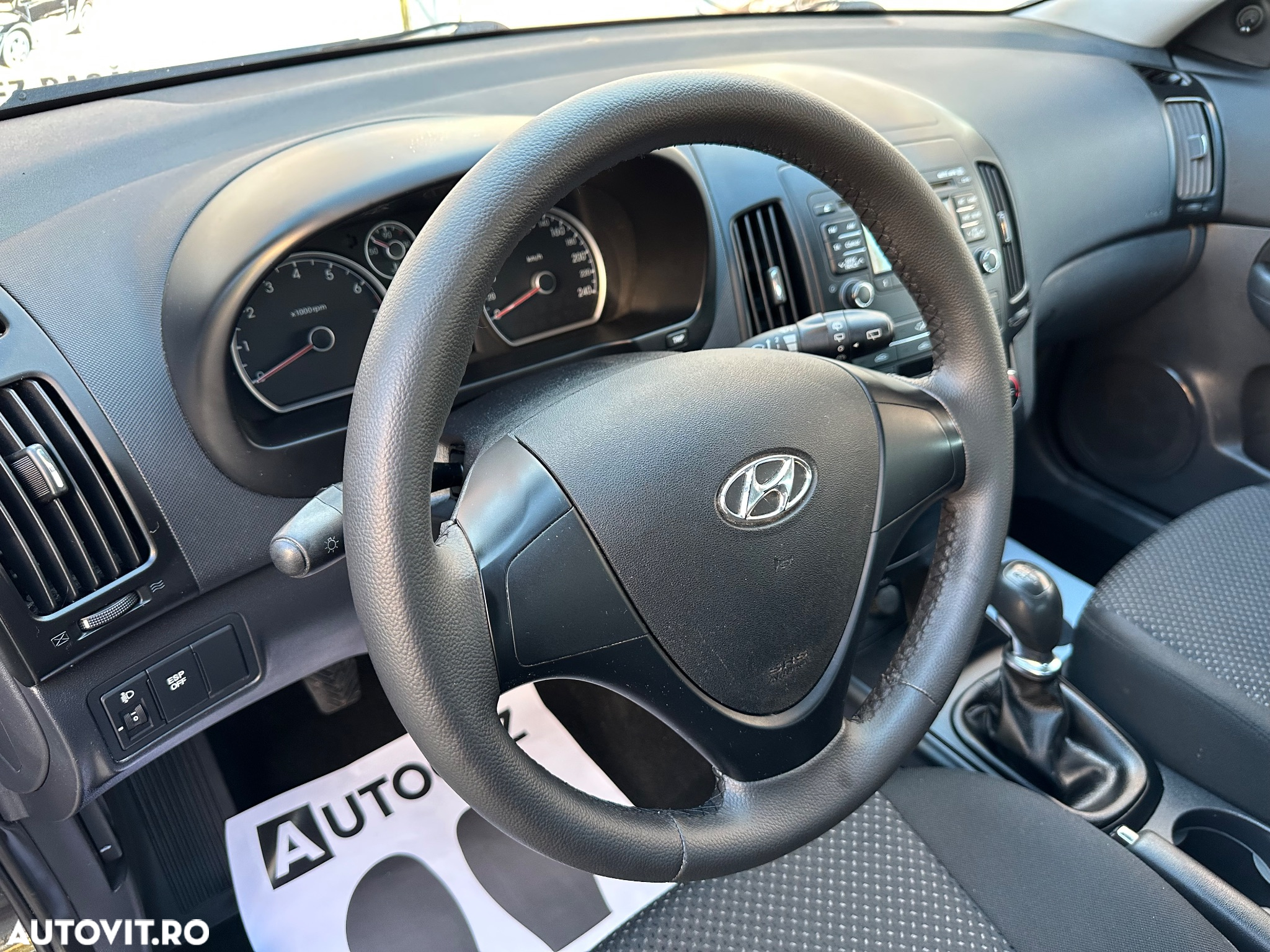 Hyundai i30 1.4 FIFA WM Edition - 16