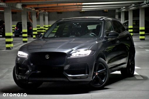 Jaguar F-Pace - 12