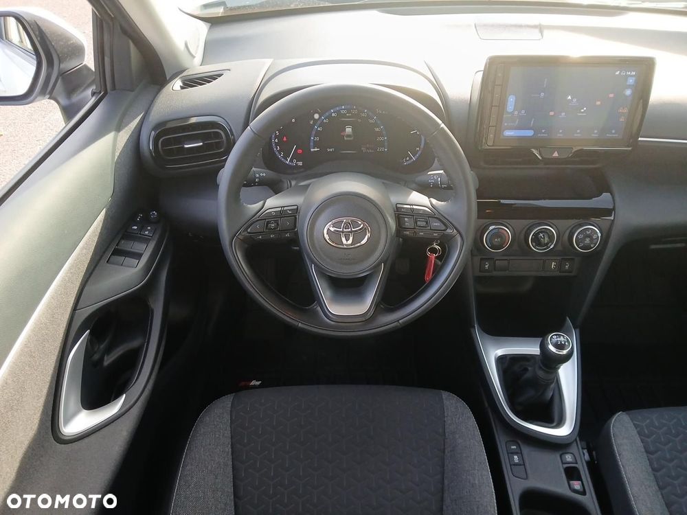 Toyota Yaris Cross 1.5 Comfort - 22