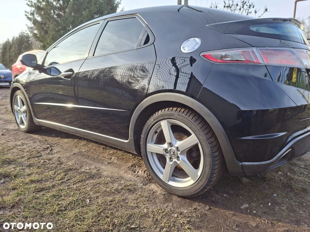 Honda Civic 1.8 Sport - 9