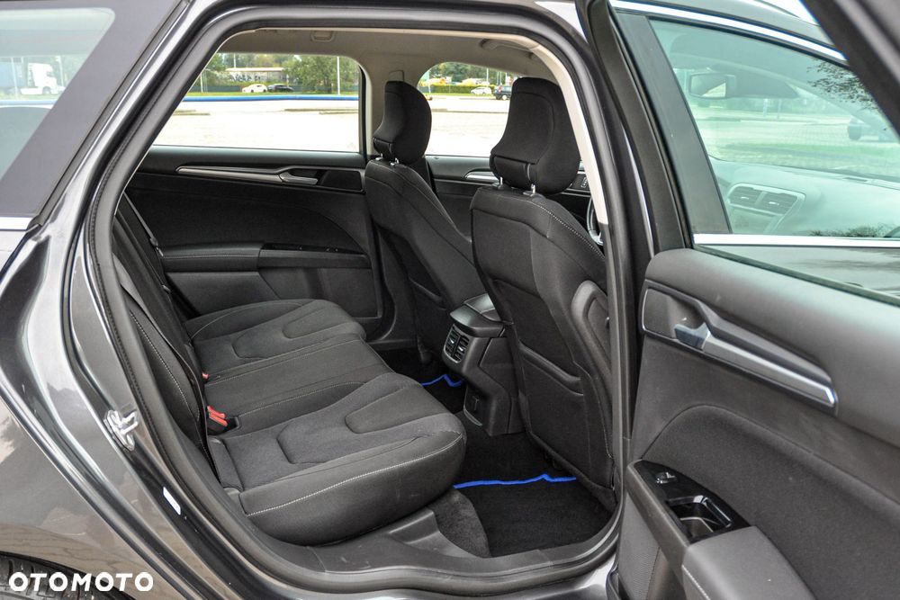 Ford Mondeo - 13