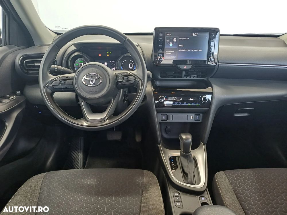 Toyota Yaris 1.5 VVT-i HSD Exclusive Style - 8
