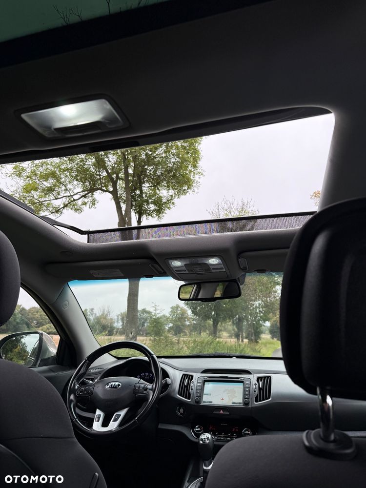 Kia Sportage 1.7 CRDI XL 2WD - 12