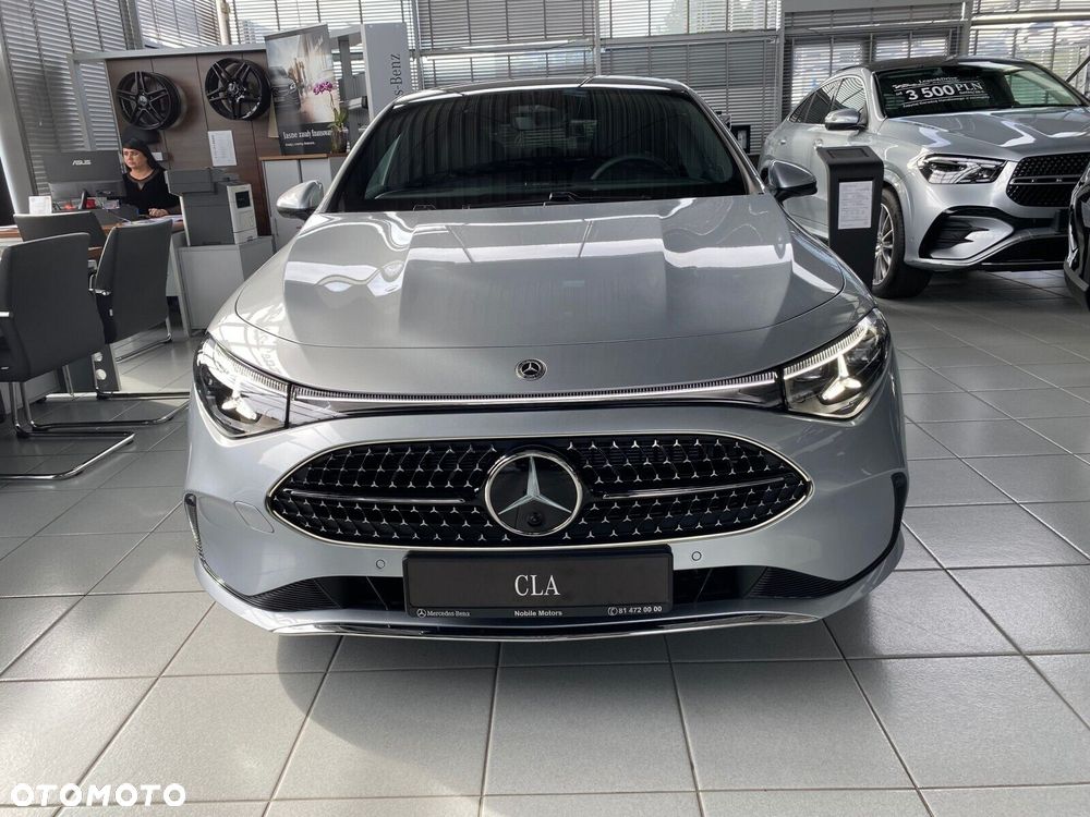 Mercedes-Benz CLA - 6