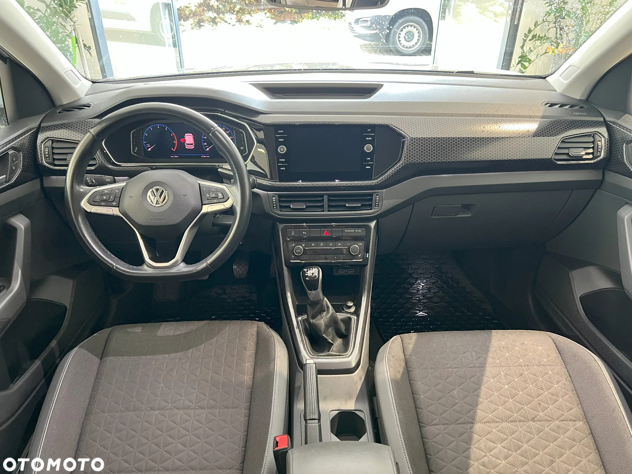Volkswagen T-Cross 1.0 TSI Style - 12
