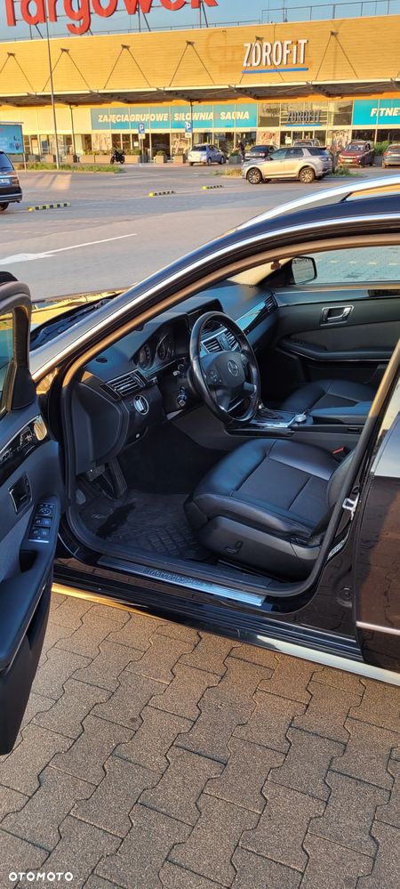 Mercedes-Benz Klasa E 200 CDI DPF BlueEFFICIENCY Automatik Avantgarde - 13