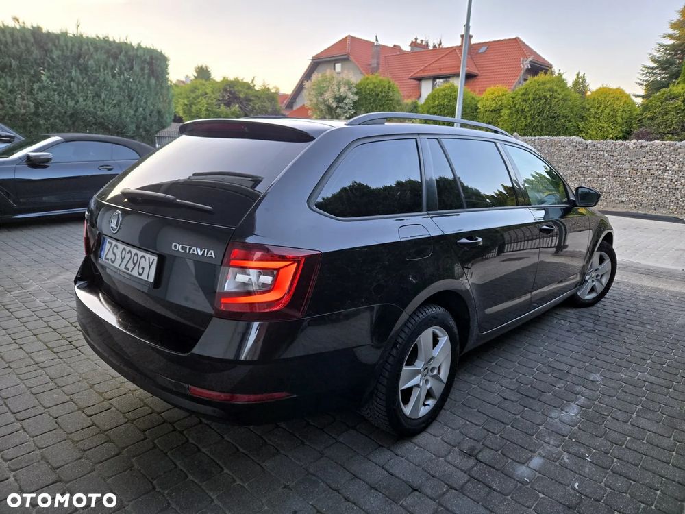 Skoda Octavia 1.4 TSI Ambition DSG - 5