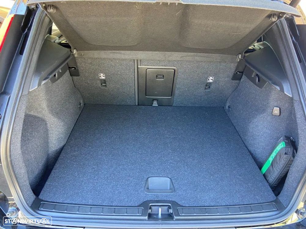 Volvo XC 40 1.5 T4 PHEV Core - 14