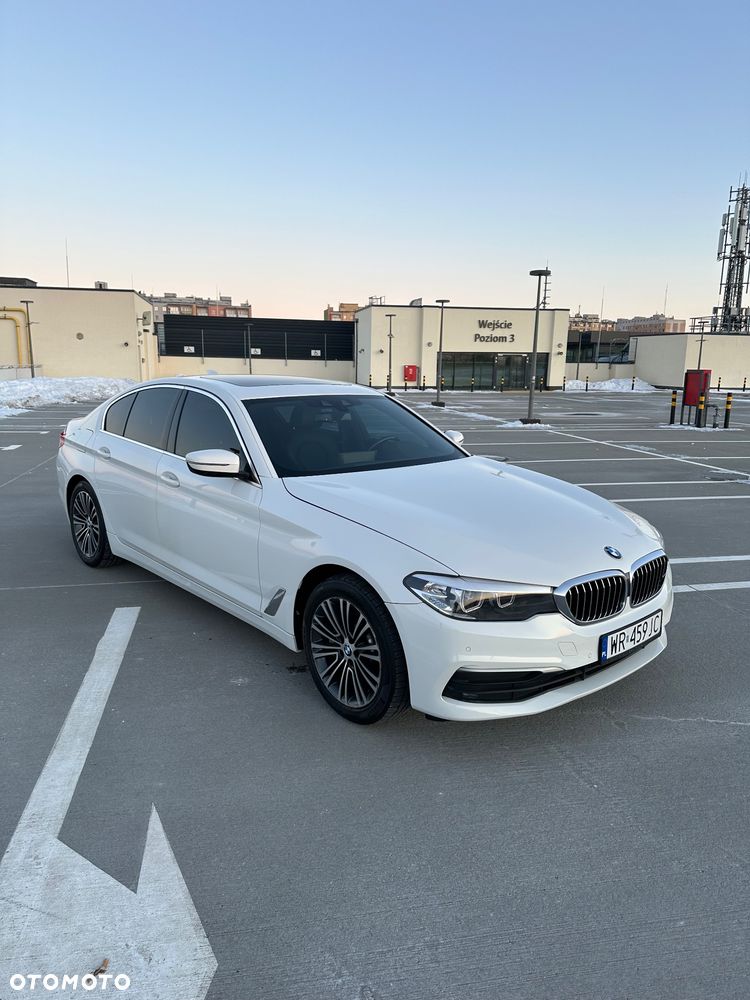 BMW Seria 5 530i xDrive Sport Line - 1