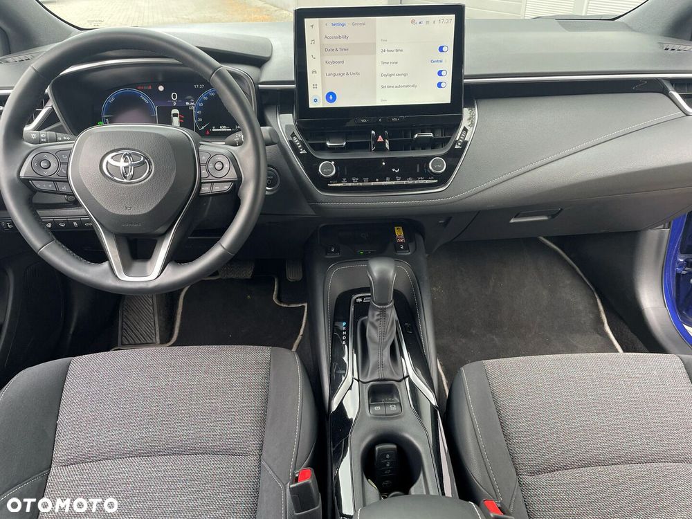 Toyota Corolla - 11