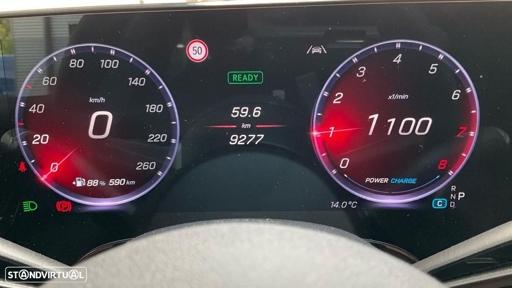 Mercedes-Benz CLA 200 Standard - 4