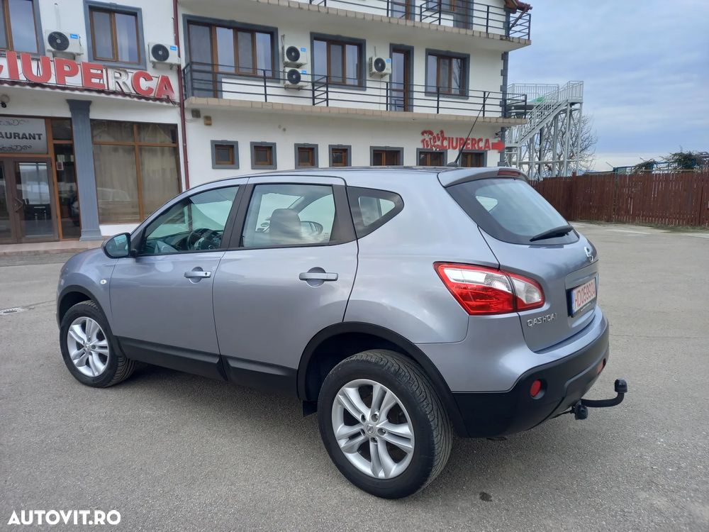 Nissan Qashqai 1.6 DCI DPF Start/Stop acenta - 2