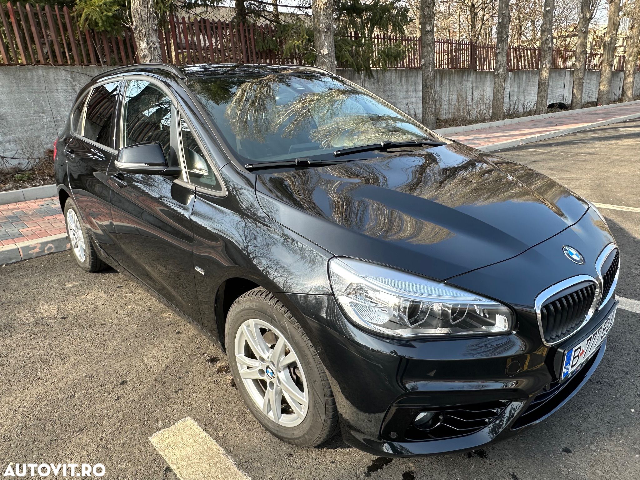 BMW Seria 2 218d Active Tourer Aut. Sport Line - 1