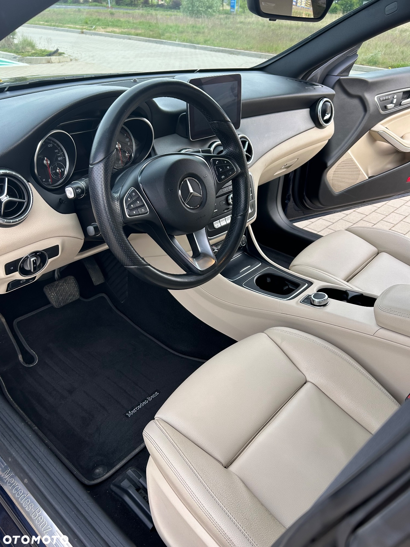 Mercedes-Benz CLA 250 4-Matic - 7