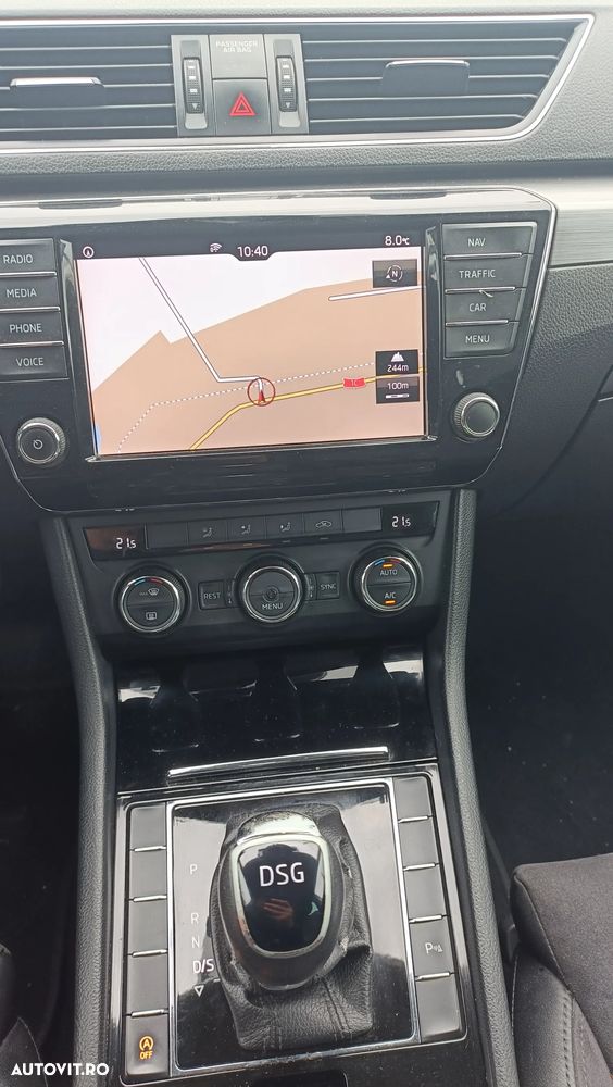 Skoda Superb 2.0 TDI DSG Style - 7