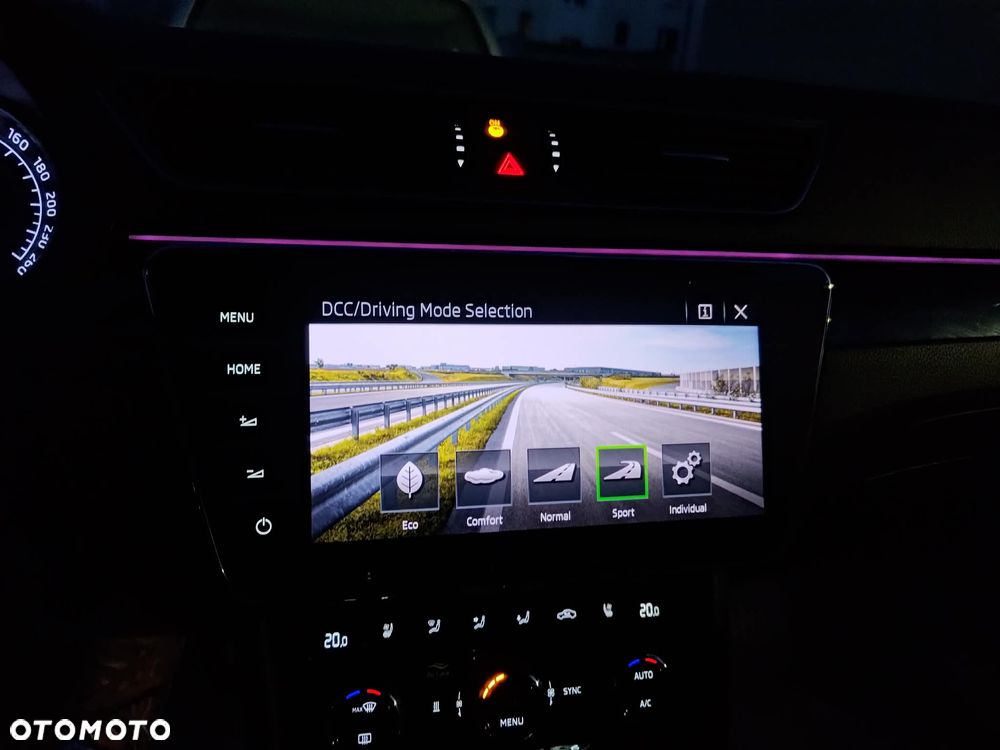 Skoda Superb 2.0 TDI 4x4 DSG L&K - 9