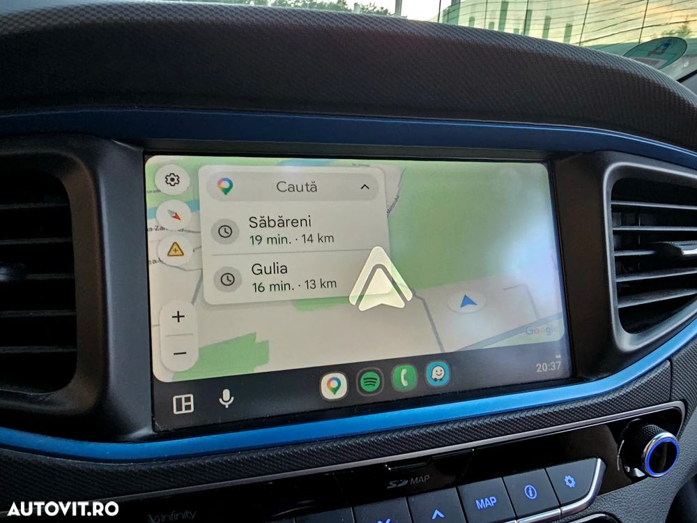 Hyundai IONIQ - 36