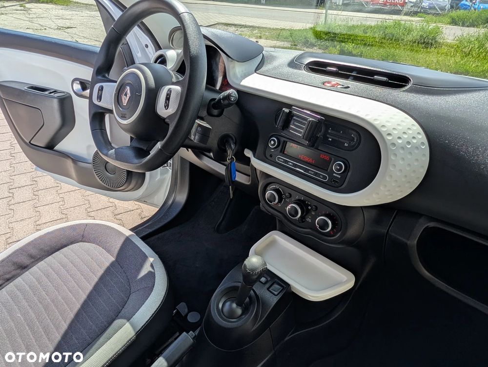 Renault Twingo ENERGY TCe 90 EDC Intens - 28