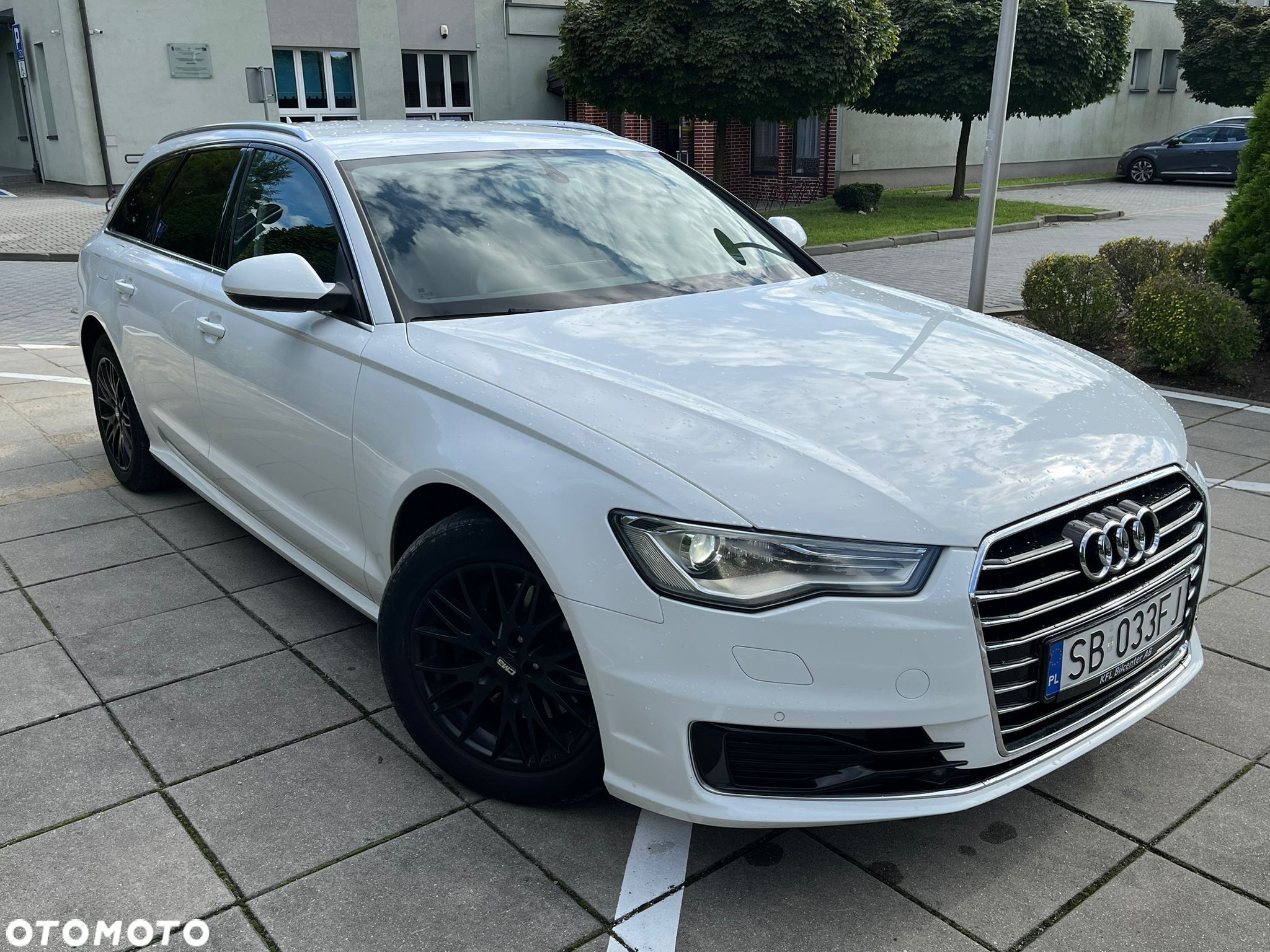 Audi A6 Avant 2.0 TDI ultra S tronic - 1