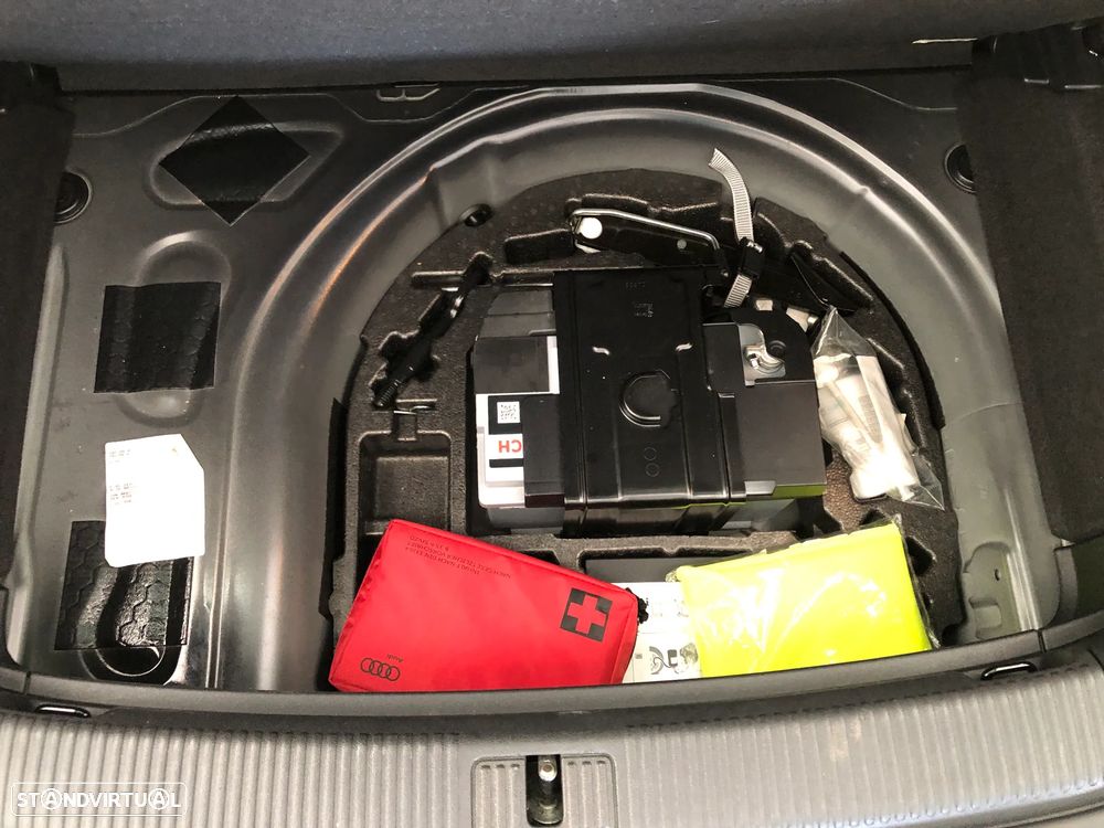Audi A1 1.6 TDI Sport Edition S-Tronic - 9