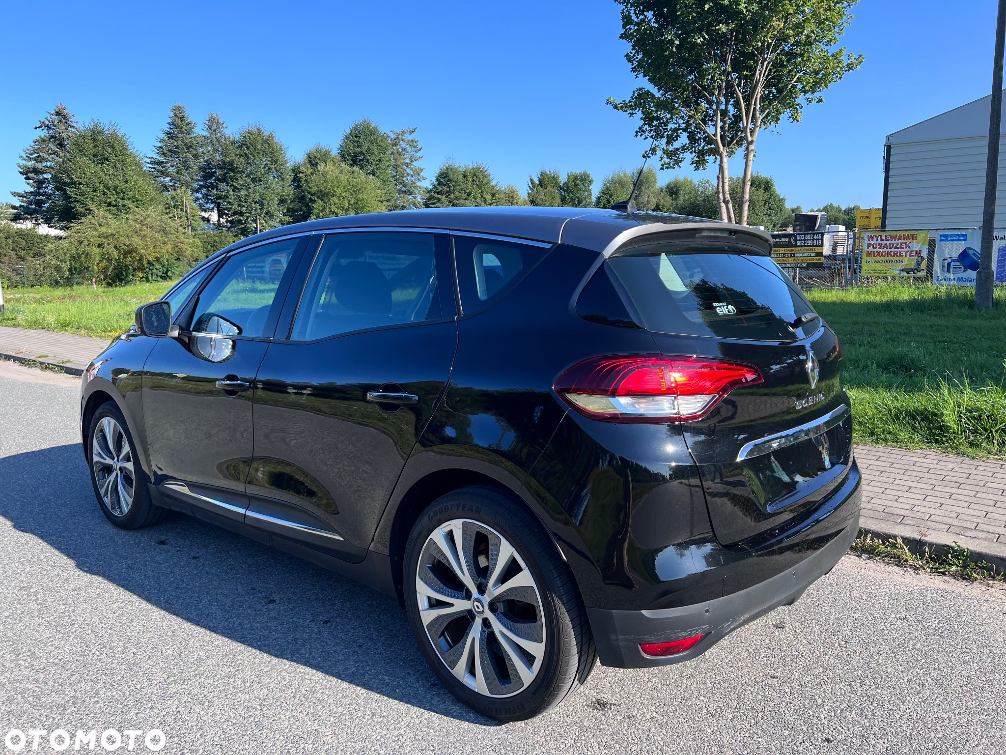Renault Scenic ENERGY TCe 140 LIMITED - 2