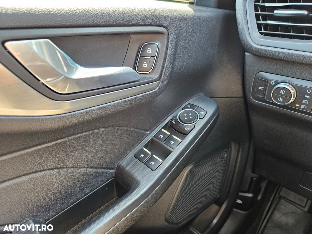 Ford Kuga 1.5 EcoBoost FWD Titanium - 27
