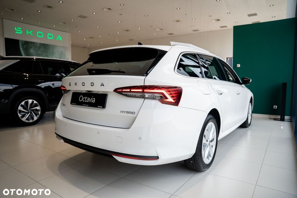 Skoda Octavia - 7